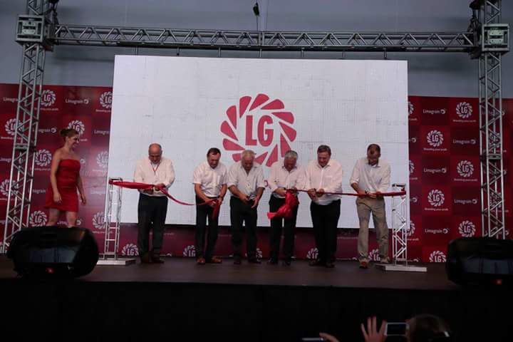 Inauguração da Fábrica de Beneficiamento de Sementes no Brasil